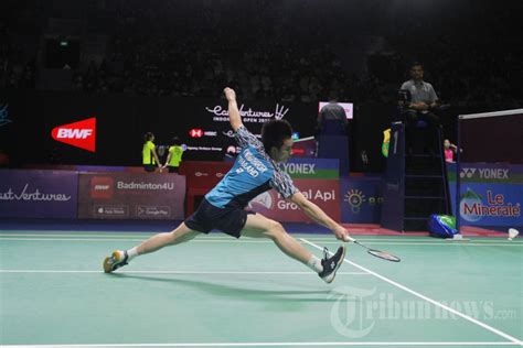 Persaingan Ketat Pebulu Tangkis Dunia Di Indonesia Open Foto