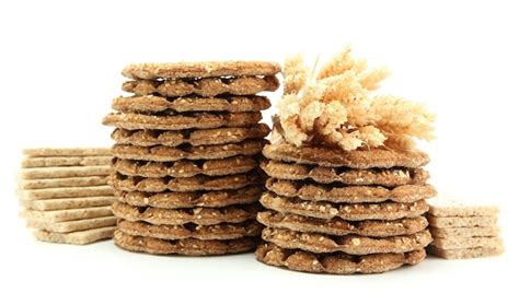 Premium Photo Tasty Crispbread And Ears Isolated On White