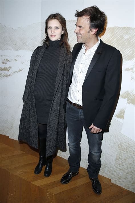 Photo Marine Vacth Enceinte Et Le R Alisateur Fran Ois Ozon Qui L A