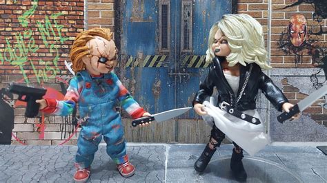 Unboxing Video Review En Espa Ol De Figura Neca L Nea Clothed Chucky