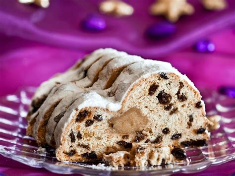 Stollen Mit Marzipan Rezept EAT SMARTER