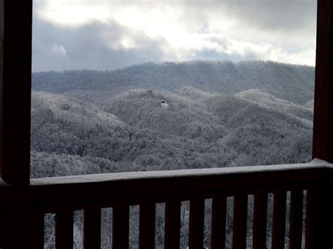 Mountainscape Mountainscape Theater Cabins Pigeon Forge United