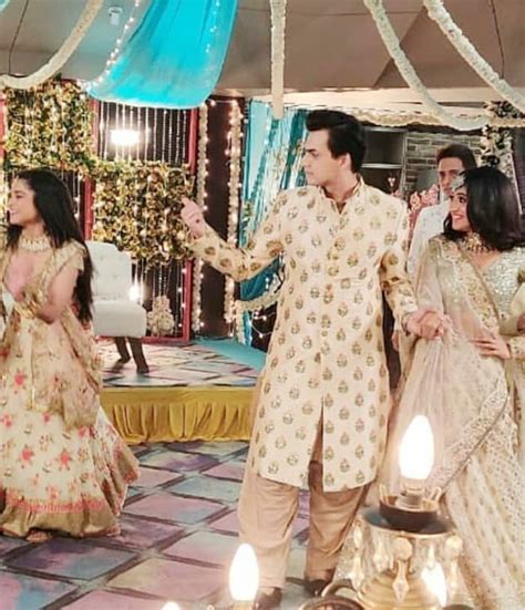 Yeh Rishta Kya Kehlata Hai Kartik Sirat Look Stunning As They Twin In Traditional Outfits On