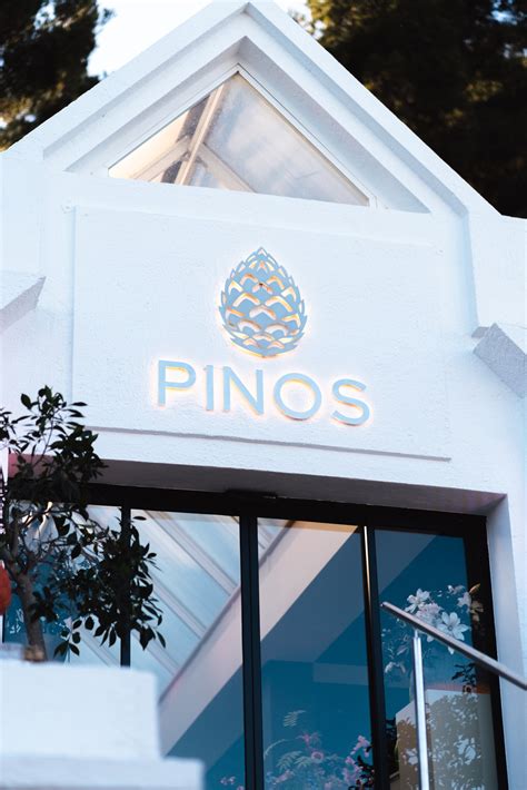 Galería Pinos Restaurant : Restaurant in Sol de Mallorca