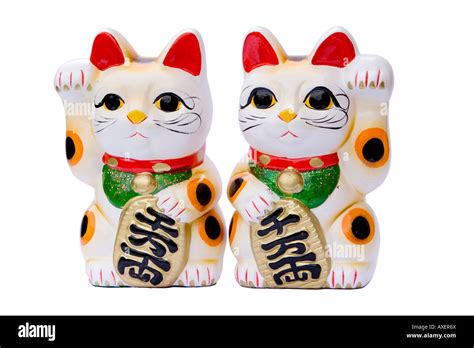 Lucky Waving Cats Hi Res Stock Photography And Images Alamy