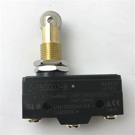 Omron Spdt Z 15GQ22 B Roller Micro Switch 250vdc At 100 Piece In New