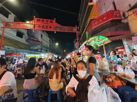 explore Bangkok Chinatown restaurant and Food Tour