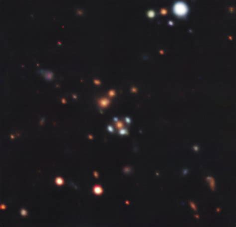 ESO’s Very Large Telescope Spots Rare Einstein Cross | Sci.News