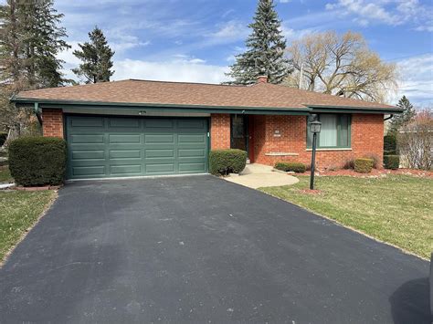 N84W18312 Menomonee Ave, Menomonee Falls, WI 53051 | Zillow