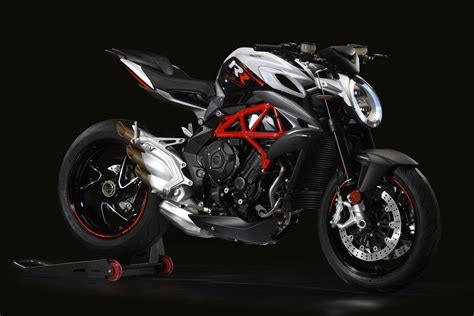 MV Agusta Brutale 800 RR 2017 Belleza Italiana Sin Paliativos