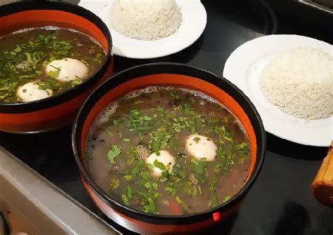 Sopa Negra Con Huevo Duro Receta De LUIS CARLOS CASASOLA ESPINOZA Cookpad