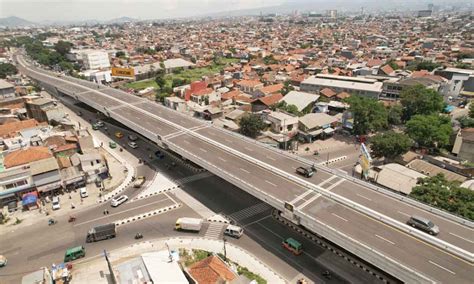 Presiden Jokowi Resmikan Flyover Kopo Bandung Untuk Urai Kemacetan