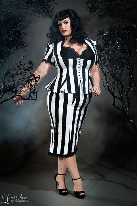 Plus Size Gothic Clothes Topstyle Plus Size Cosplay Striped Dress Outfit