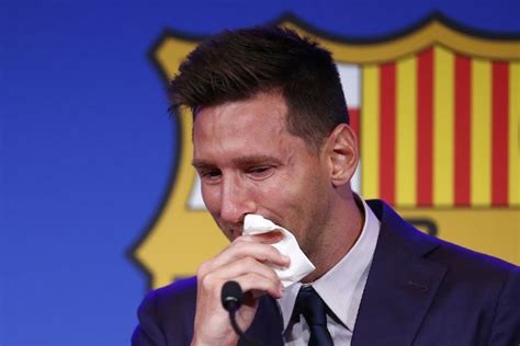 Edan Tisu Bekas Lionel Messi Dijual Seharga Rp14 3 Miliar Bola Net