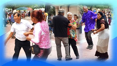 Baile En La Plaza De Armas Torreon Coah Telefono A Larga Distancia No