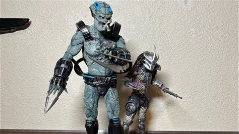 NECA Predator Deluxe Stone Heart Predator Figure Review YouTube