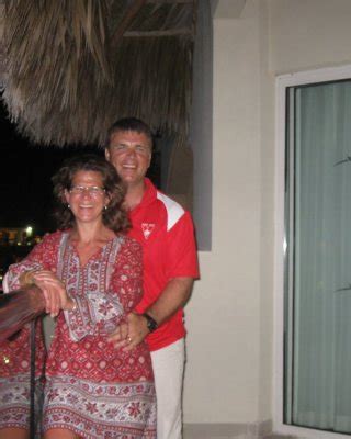 1 North Carolina Mature Wife Poses 4 Hubby Porn Pictures XXX Photos