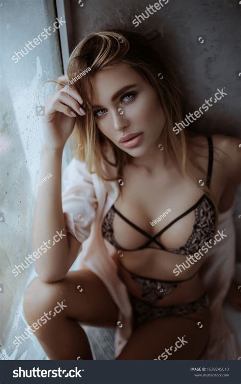 Beautiful Sexy Nude Blonde Girl Sitting Stock Photo Shutterstock