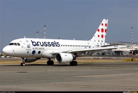 OO SSX Brussels Airlines Airbus A319 At Milan Malpensa Photo ID