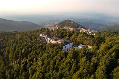 5 Amazing 5 Star Hotels In Dharamshala To Hit For Summer