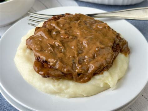 Cube Steak With Gravy Plowing Through Life