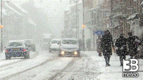 Meteo Cronaca Diretta Tanta Neve Anche A Forl Video B Meteo