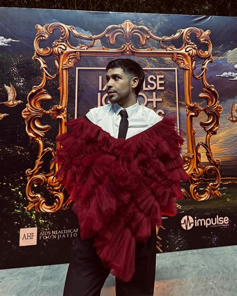 Alex Flores (@alejandroflrs) • Instagram photos and videos