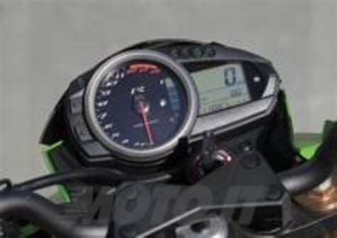 Prova Kawasaki Z R Prove Moto It