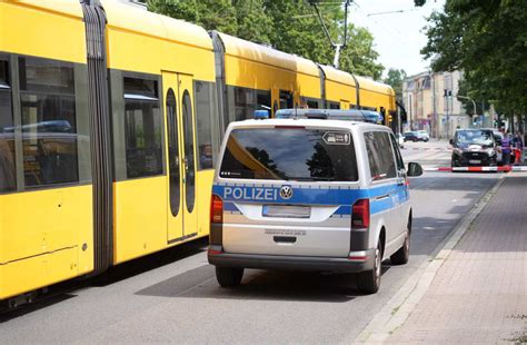 Pkw kollidiert in Heilbronn mit Straßenbahn