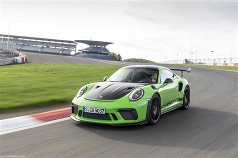 2019 Porsche 911 Gt3 Rs Weissach Package Lizard Green Stunning Hd Photos Videos Specs