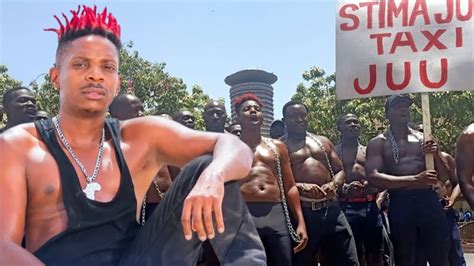 Kimeumana Drama As Eric Omondi Walks Naked Outside Parliament Youtube