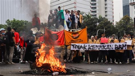 Massa Ojol Dan Mahasiswa Bakal Demo Tolak Kenaikan Harga Bbm Lagi Hari