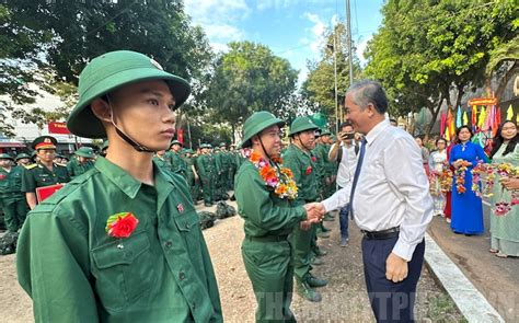 Quận Tân Phú 244 Thanh Niên Lên đường Nhập Ngũ Năm 2024