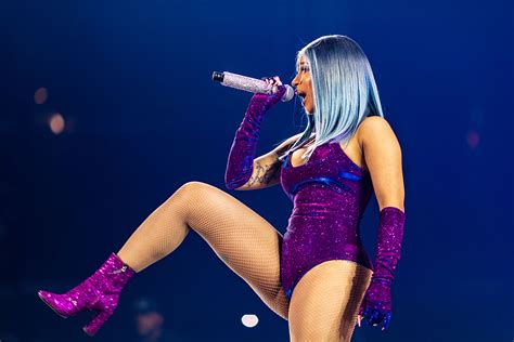 Cardi B Wows Fans At Power 99 Stalwart Show At Wells Fargo Center 3sblog