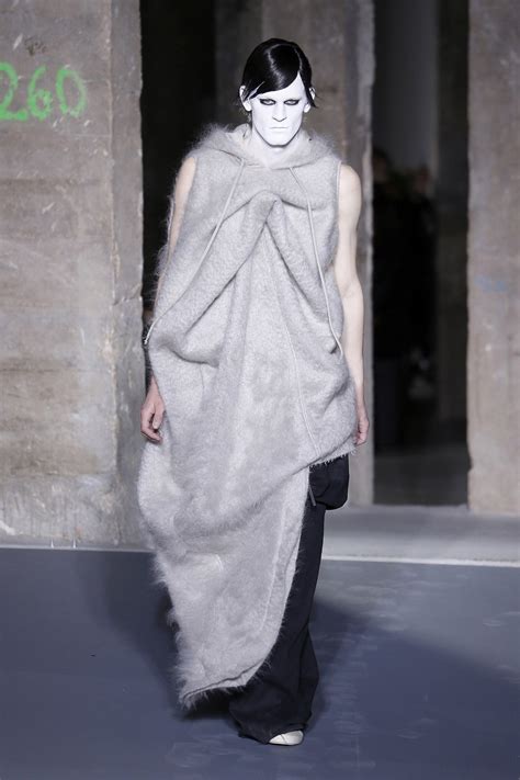 Rick Owens Menswear Fashion Show Collection Fall Winter 2016 Presented