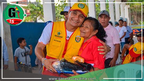 Jj Vv Reciben Uniformes Para Luchar Contra La Inseguridad Ciudadana En