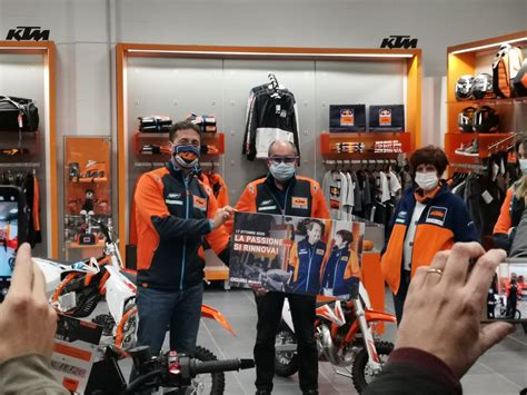 Ktm Giglioli A Si Diventa Grandi