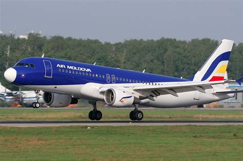 Авиакомпания Air Moldova. Информация, фото, схема салона, карта ...