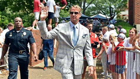 Lane Kiffin sends message to Tennessee Football ahead of game vs Georgia