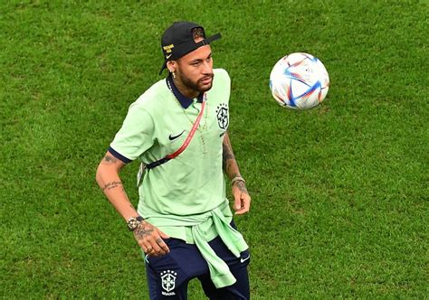 Neymar Treinar Bola A Partir De S Bado E Ainda Pode Enfrentar