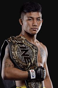 Rodtang "The Iron Man" Jitmuangnon MMA Stats, Pictures, News, Videos ...