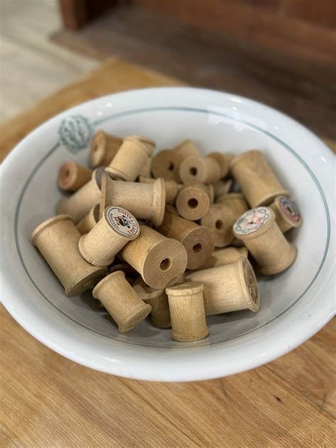 Bundle Of Vintage Naked Wooden Spools The Junk Parlor