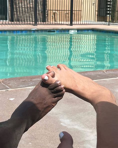 9 Hot Sexy Marcella Arguello Bikini Pics