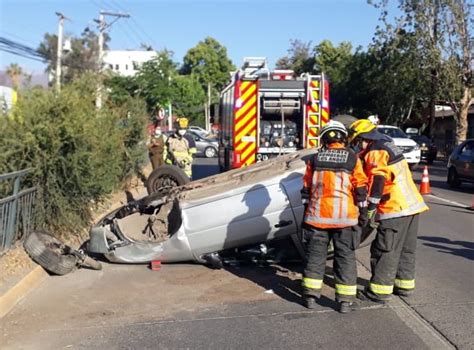 Andes On Line Un Lesionado Deja Volcamiento De Autom Vil En Avenida