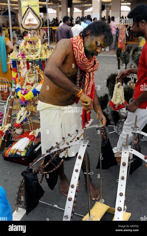 SINGAPORE. 2016. Thaipusam Festival Stock Photo - Alamy