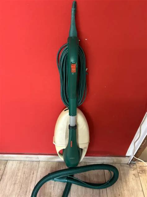 VORWERK KOBOLD VK 131 mit EB 351 Bürste und Schlauch EUR 41 50