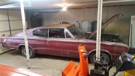 Vintage Mopar 1967 Dodge Charger 383 4 Barrel 8 34 Posi Restoration Project Classic Dodge