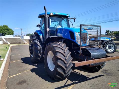 Trator New Holland T7 245 4X4 Ano 17 em Jaú SP à venda Compre 361817