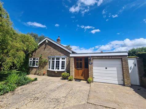 Horncastle Road Goulceby Ln11 3 Bed Detached Bungalow For Sale £329 000