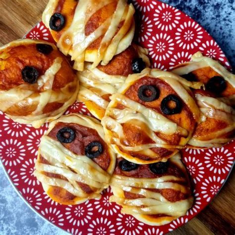 Mini Pizzas Momies Recette Pour Halloween